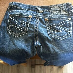 Hydraulic Bailey Slim Bootcut size 7/8